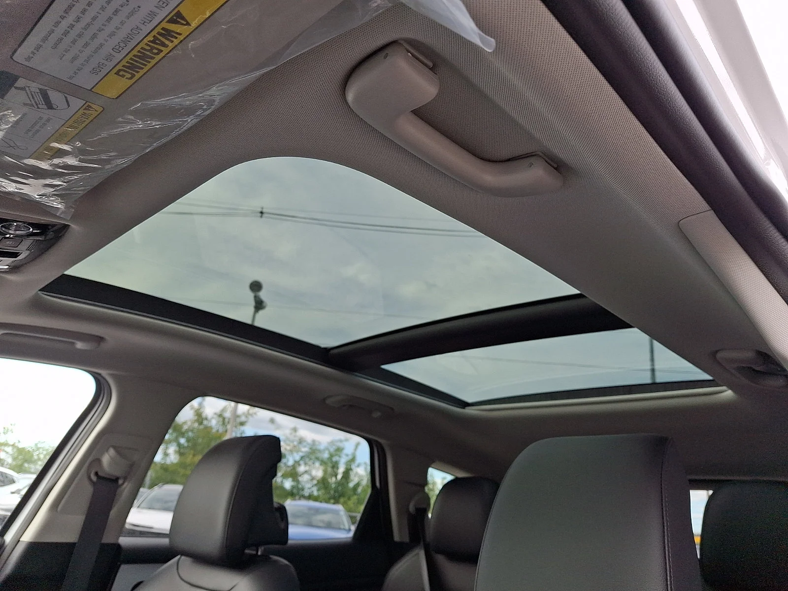 New 2027 White Kia EX image 15