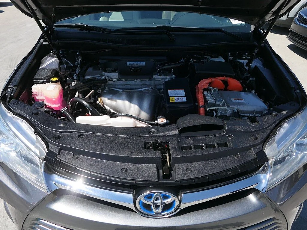 Used 2017 Gray Toyota XLE image 31
