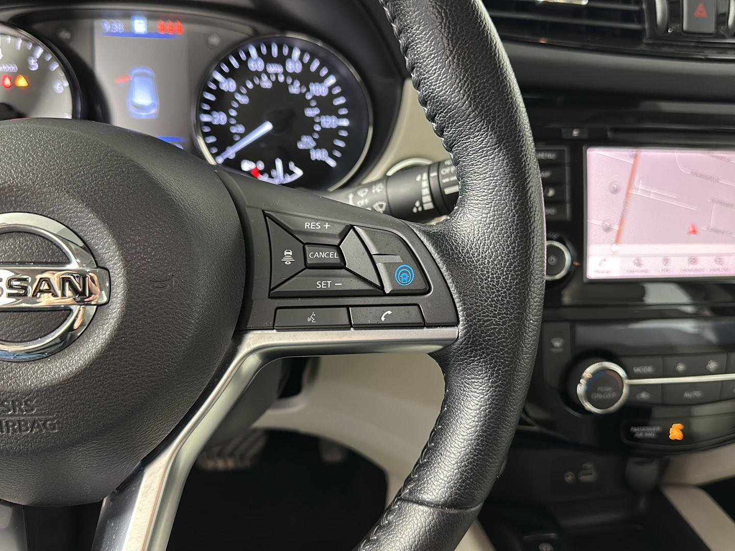 Certified Used 2022 Magnetic Black Pearl Nissan SL image 24