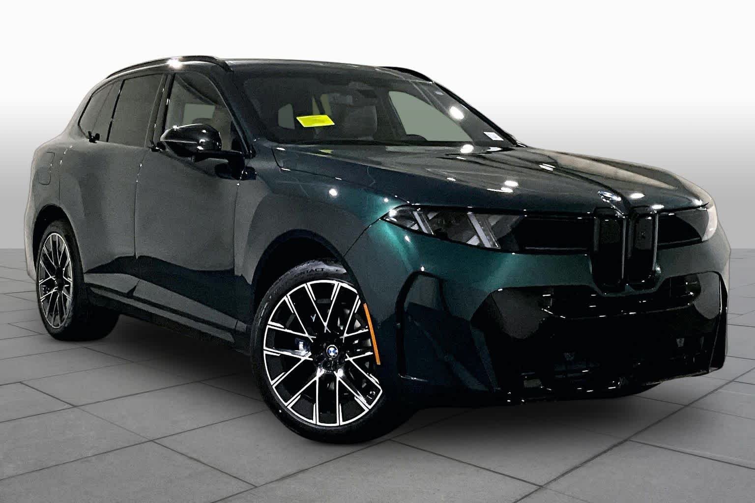 New 2027 Vancouver Green Metallic BMW 40 xDrive image 19