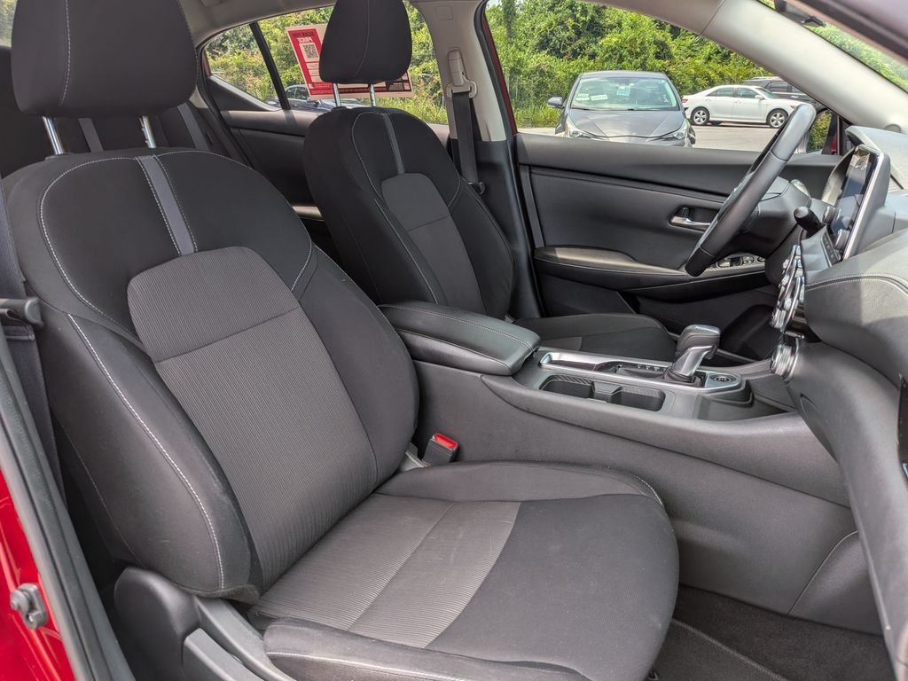 Used 2020 Red Nissan SV image 29