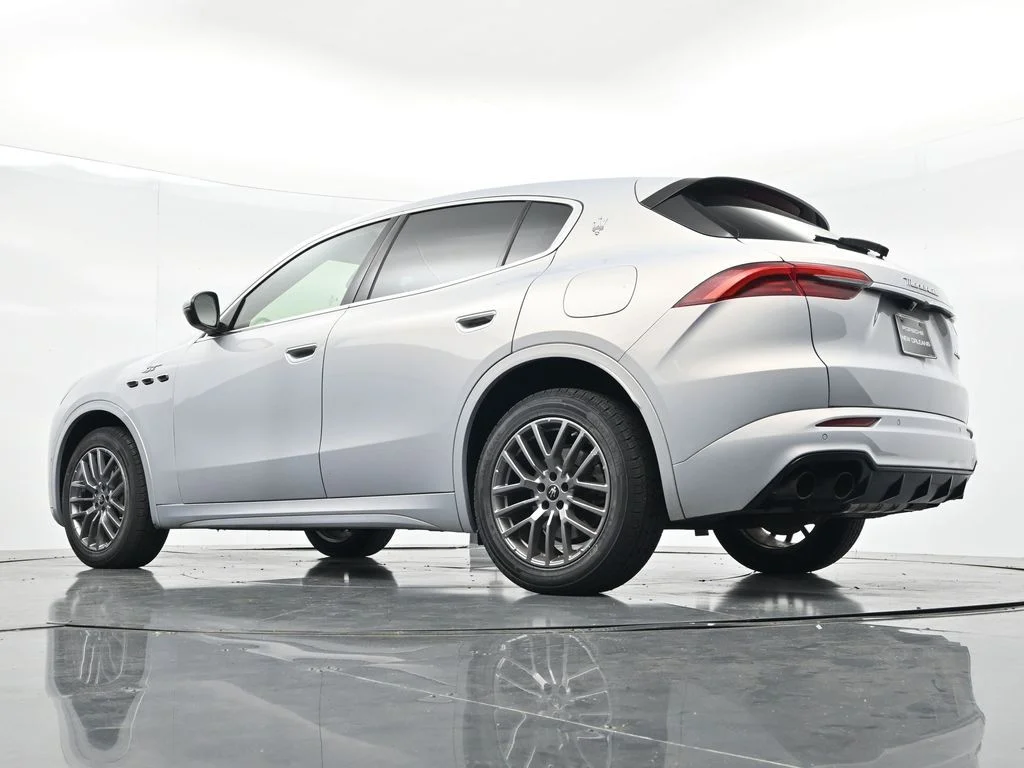 Used 2024 White Maserati GT image 23