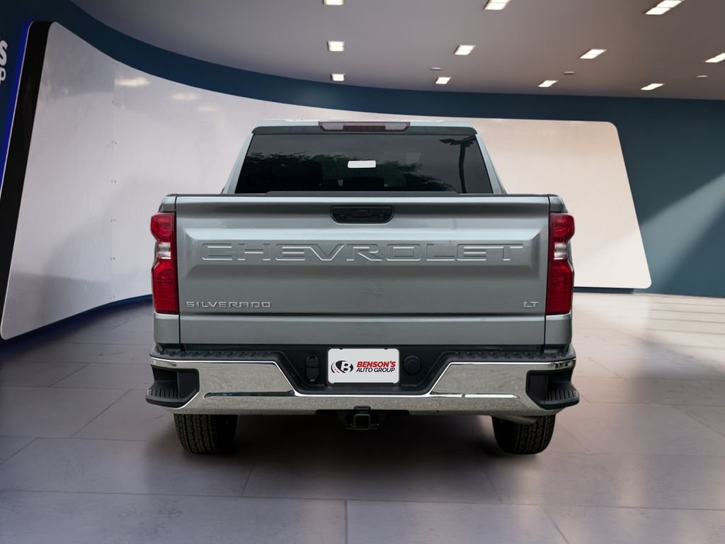 Used 2026 Gray Chevrolet LT image 4