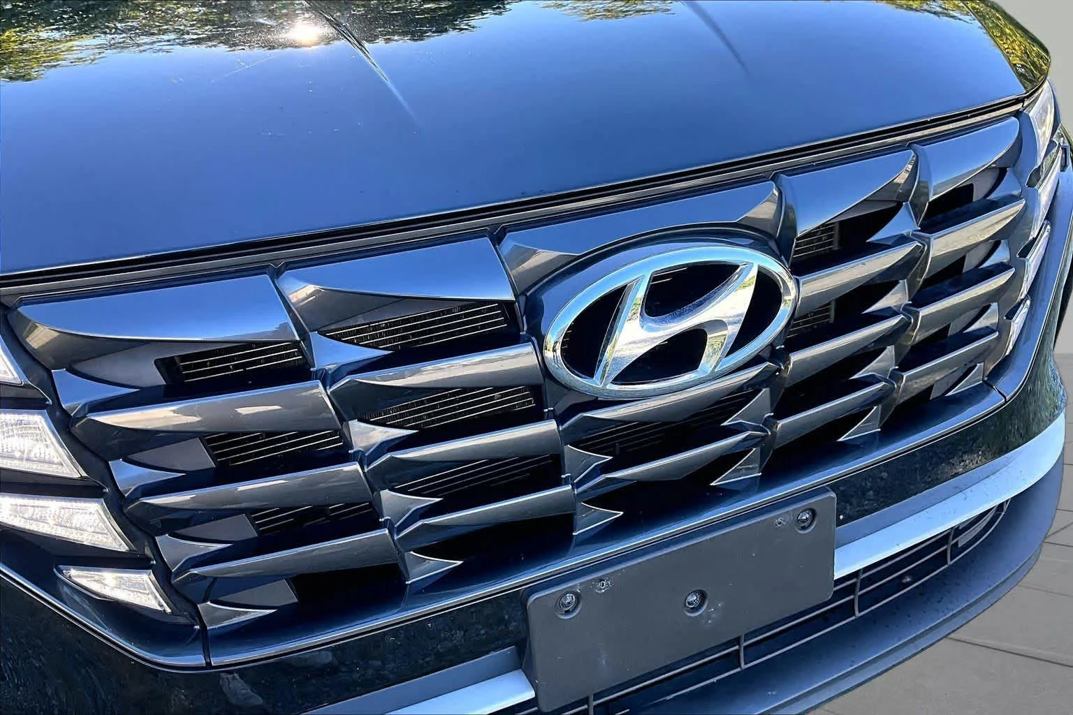 Used 2024 Black Pearl Hyundai SEL image 30