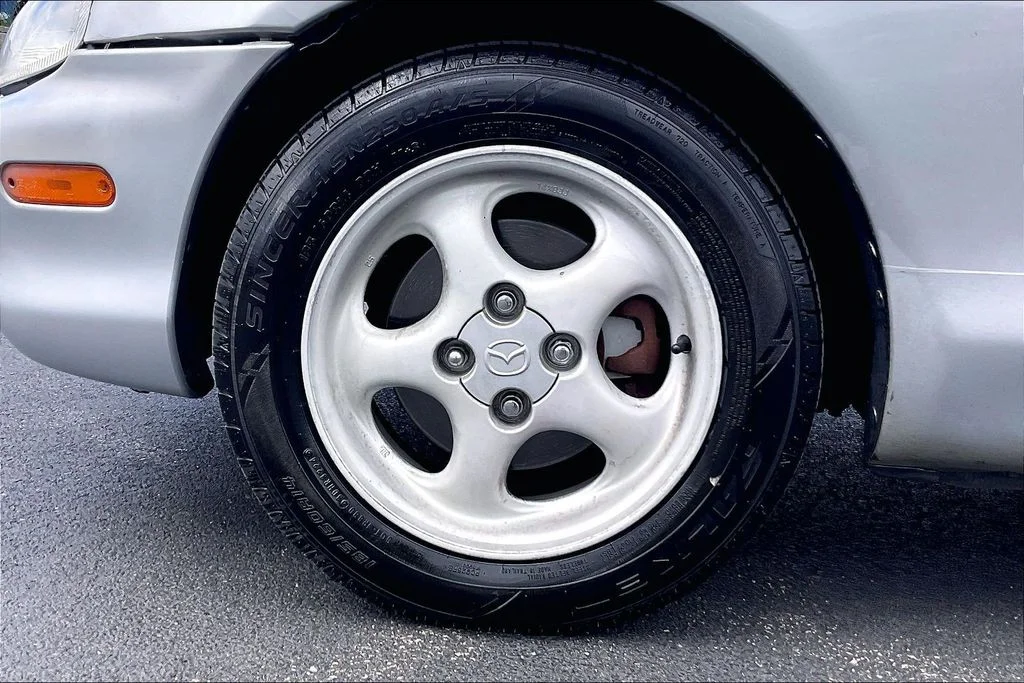Used 1999 Silver Mazda Base image 6