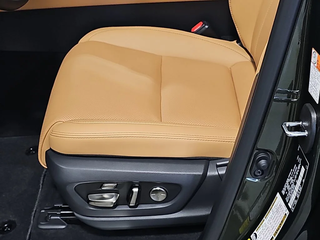 New 2026 Nori Green Pearl Lexus LUXURY image 27