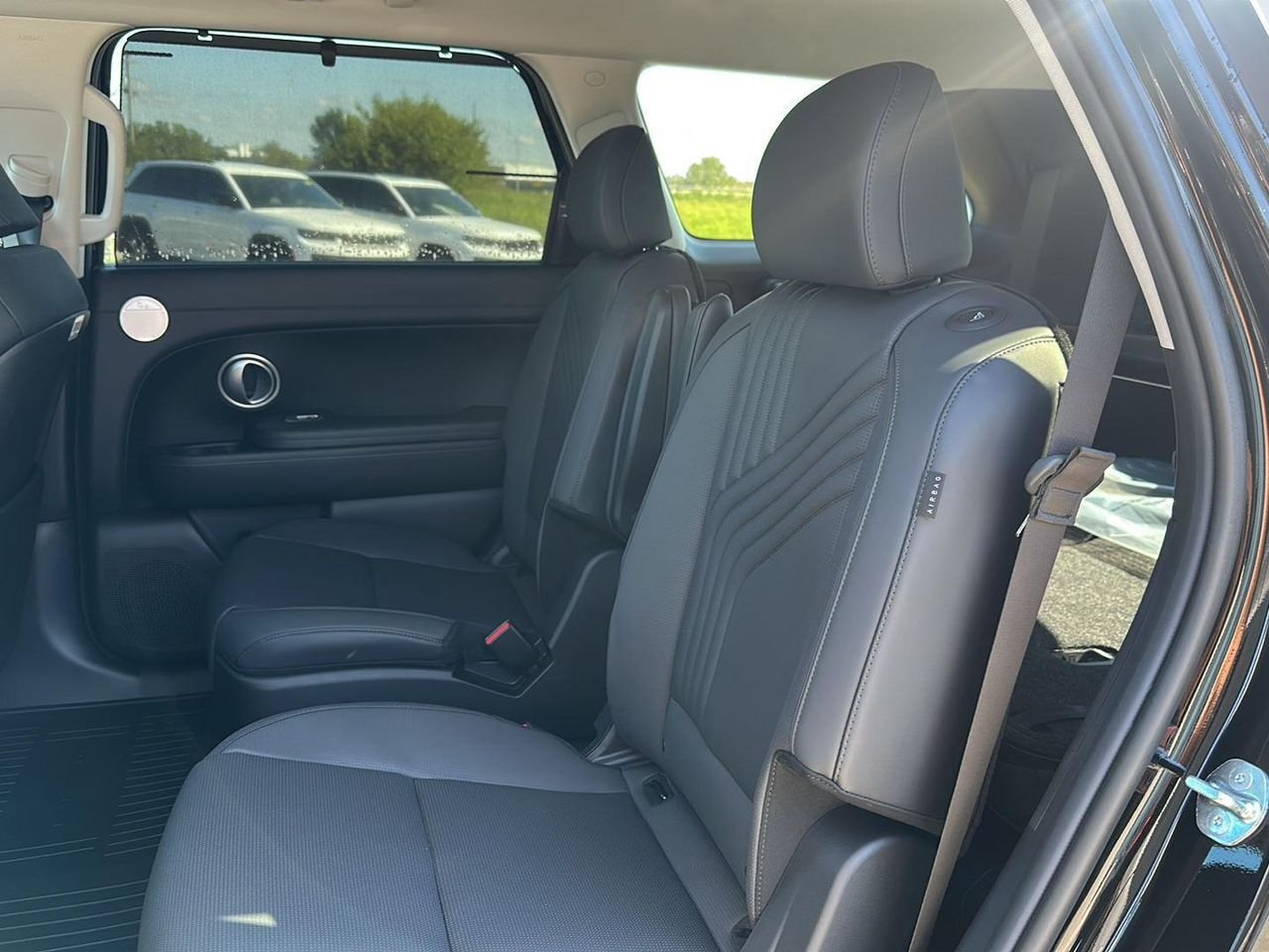 New 2027 Abyss Black Pearl Hyundai SEL Premium 7P image 32