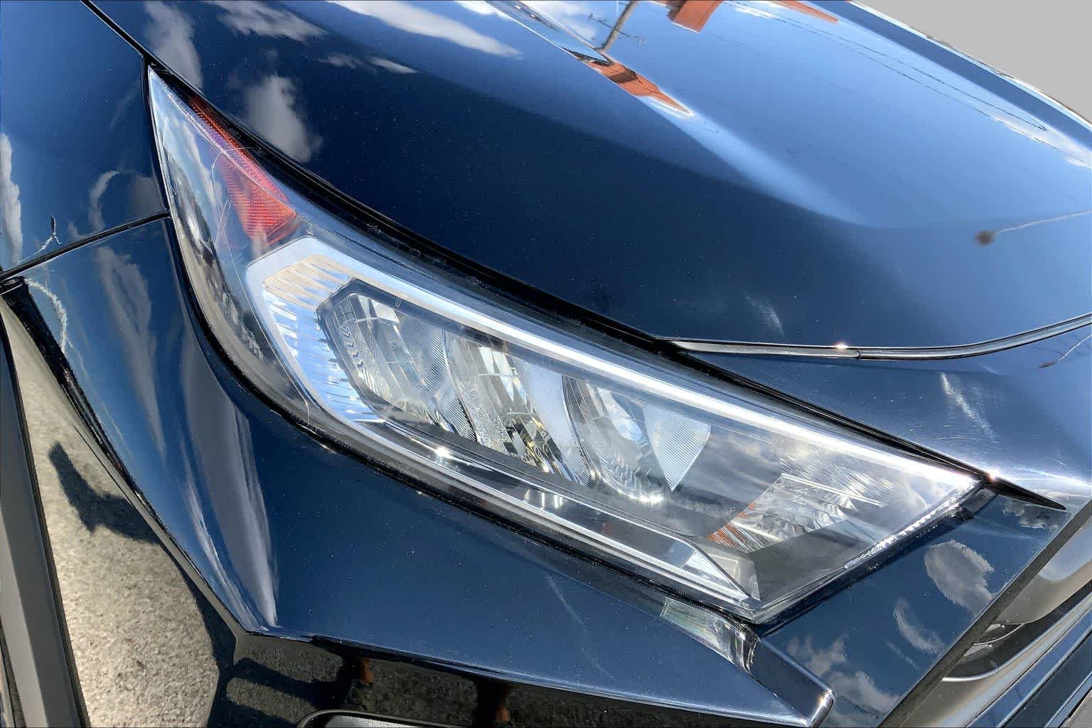 Used 2021 Midnight Black Metallic Toyota Adventure image 28
