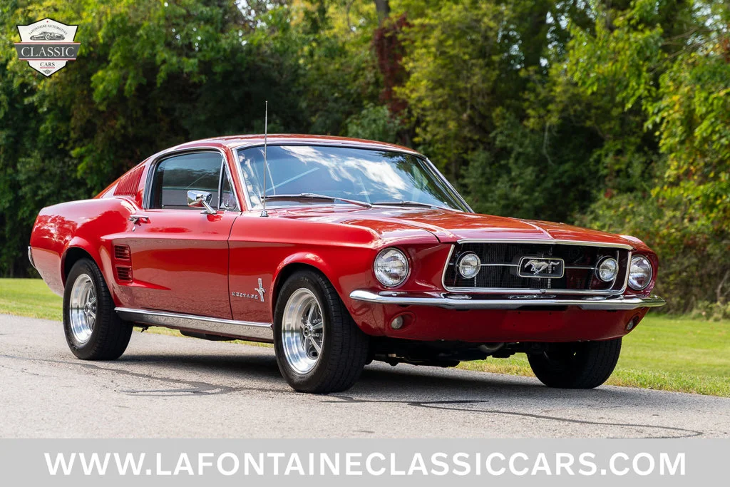 Used 1967 Red Ford GT image 1