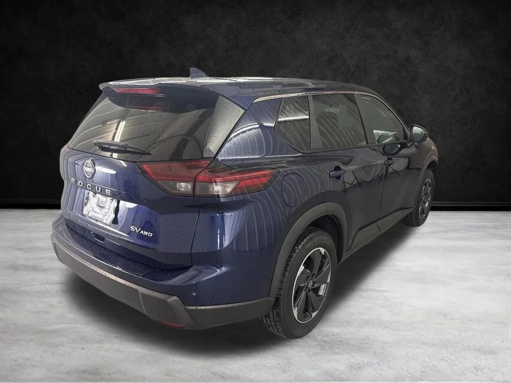 Used 2024 Deep Ocean Blue Pearl Nissan SV image 5