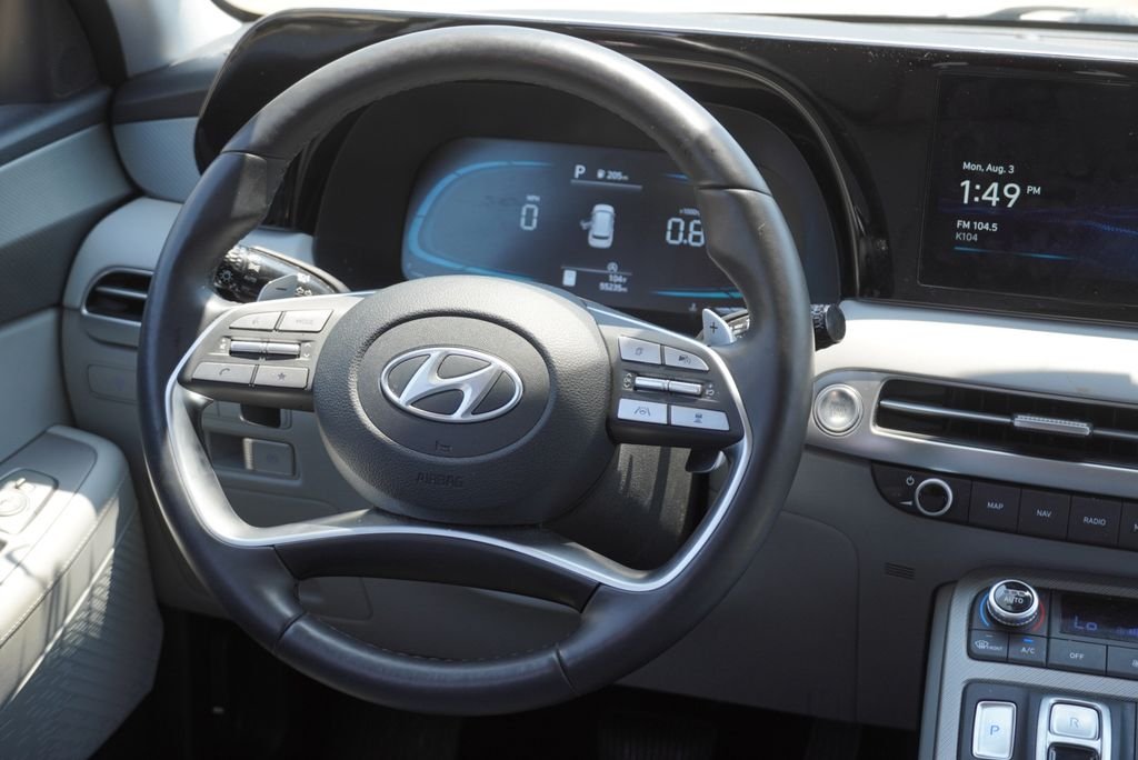 Used 2025 Silver Hyundai SEL image 14