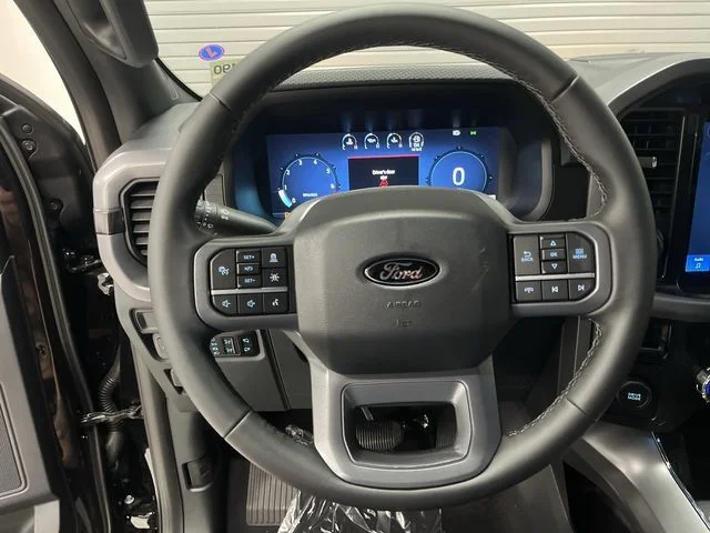 New 2026 Agate Black Metallic Ford XLT image 17