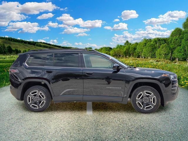 New 2026 Diamond Black Crystal Pearlcoat Jeep Laredo image 7
