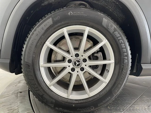 Certified Used 2026 Black Mercedes-Benz GLE 350 image 11