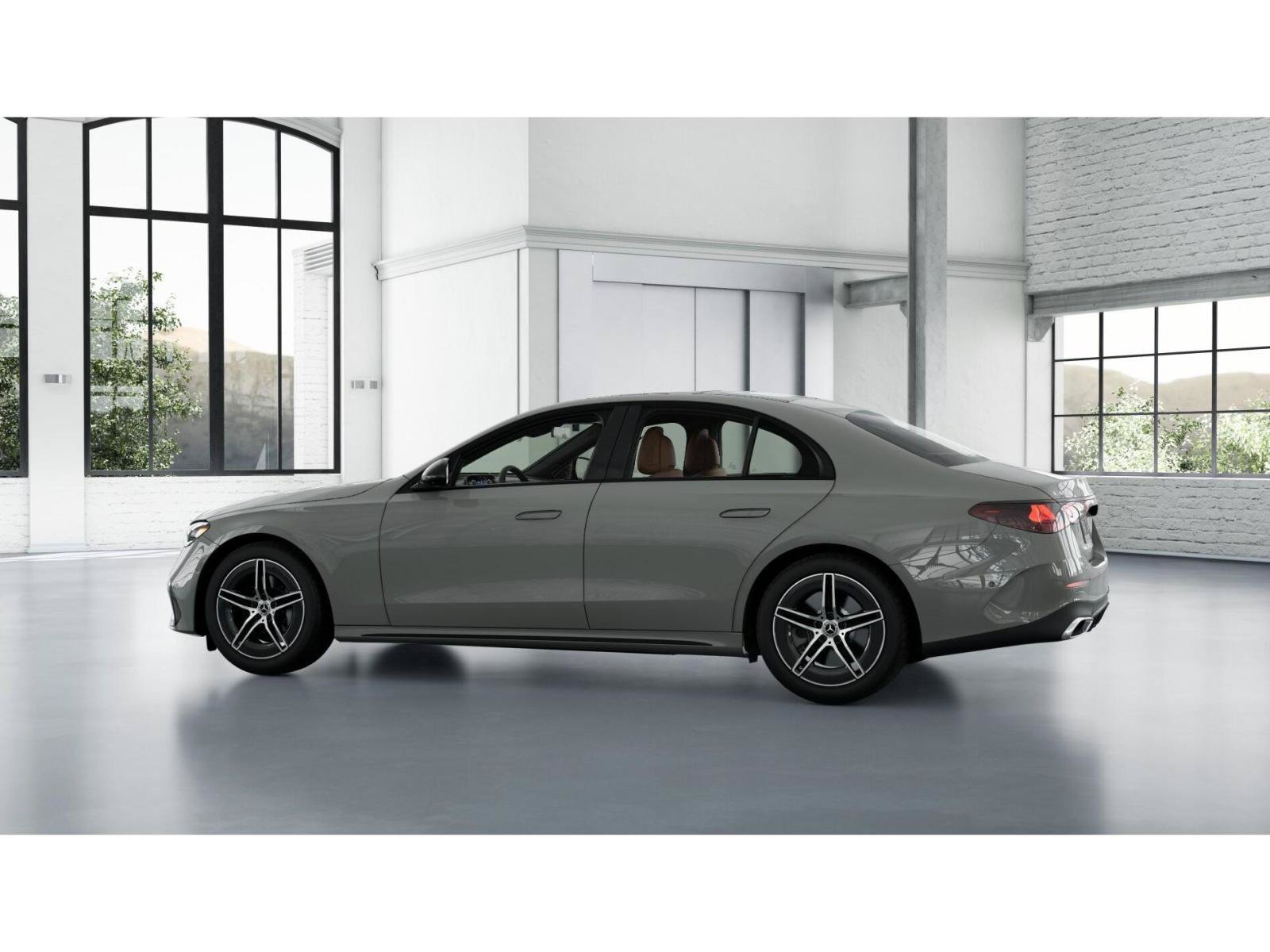 New 2027 MANUFAKTUR Alpine Grey Mercedes-Benz E 450 4MATIC® image 32