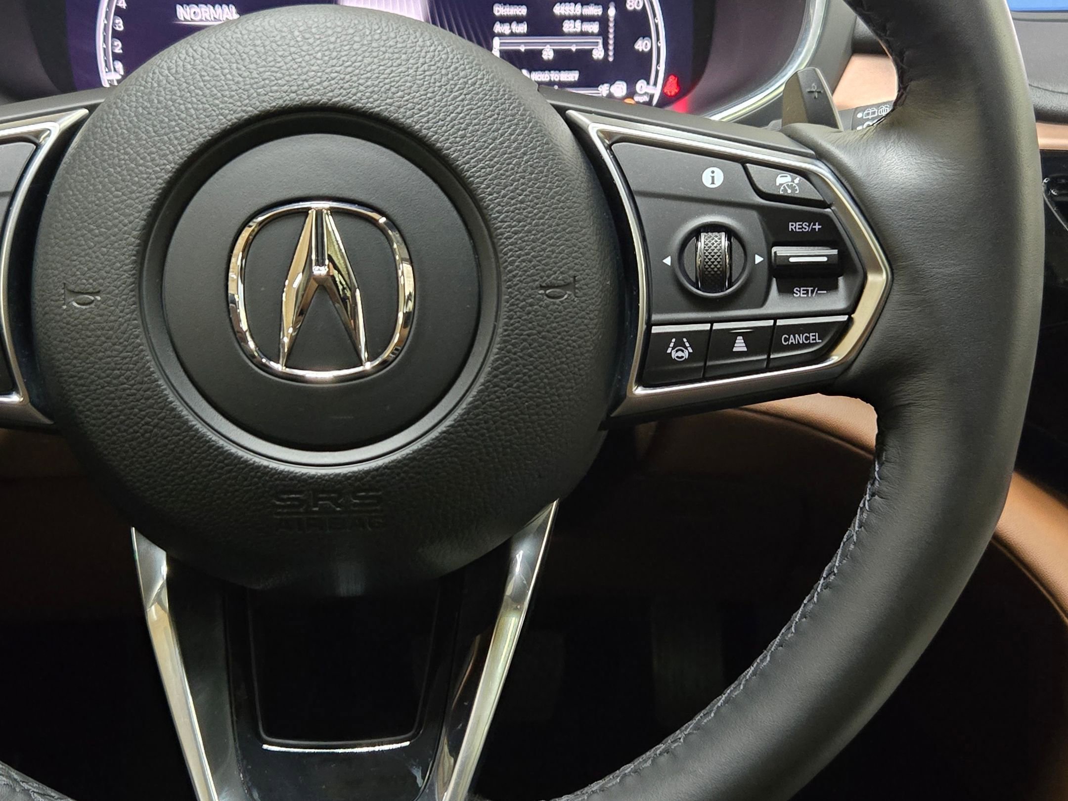 Used 2023 Platinum White Pearl Acura w/Technology Package image 23