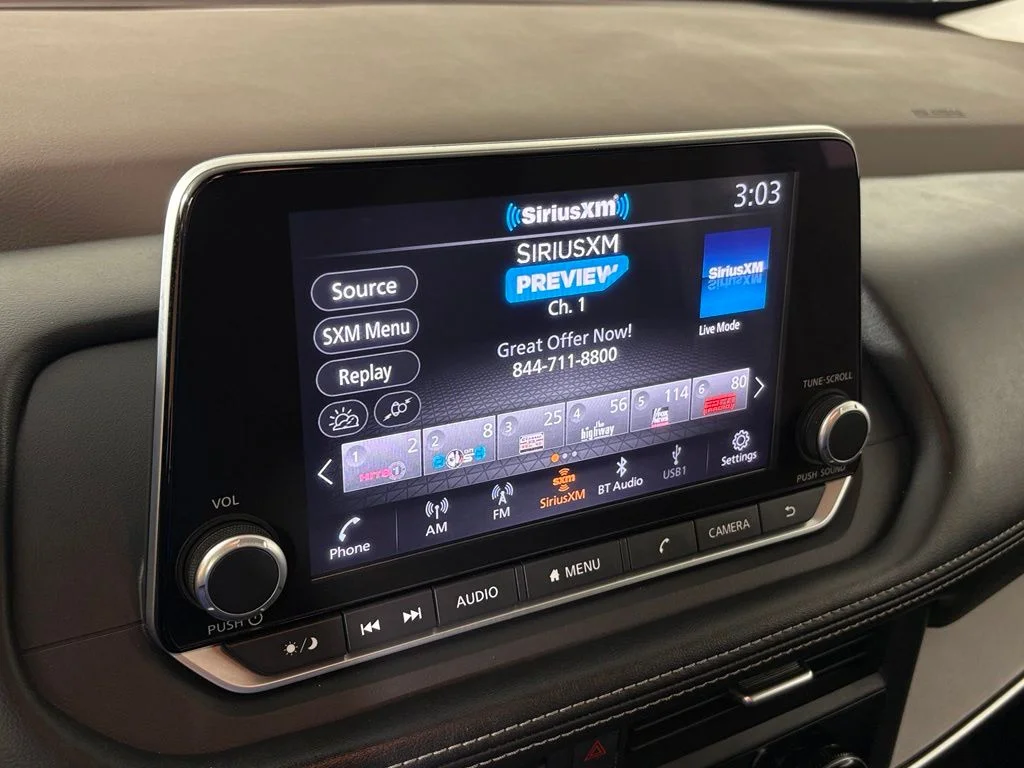 Used 2023 Gray Nissan SV image 25