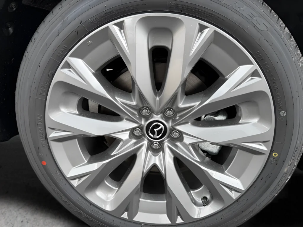 New 2026 White Mazda 3.3 Turbo Preferred image 29