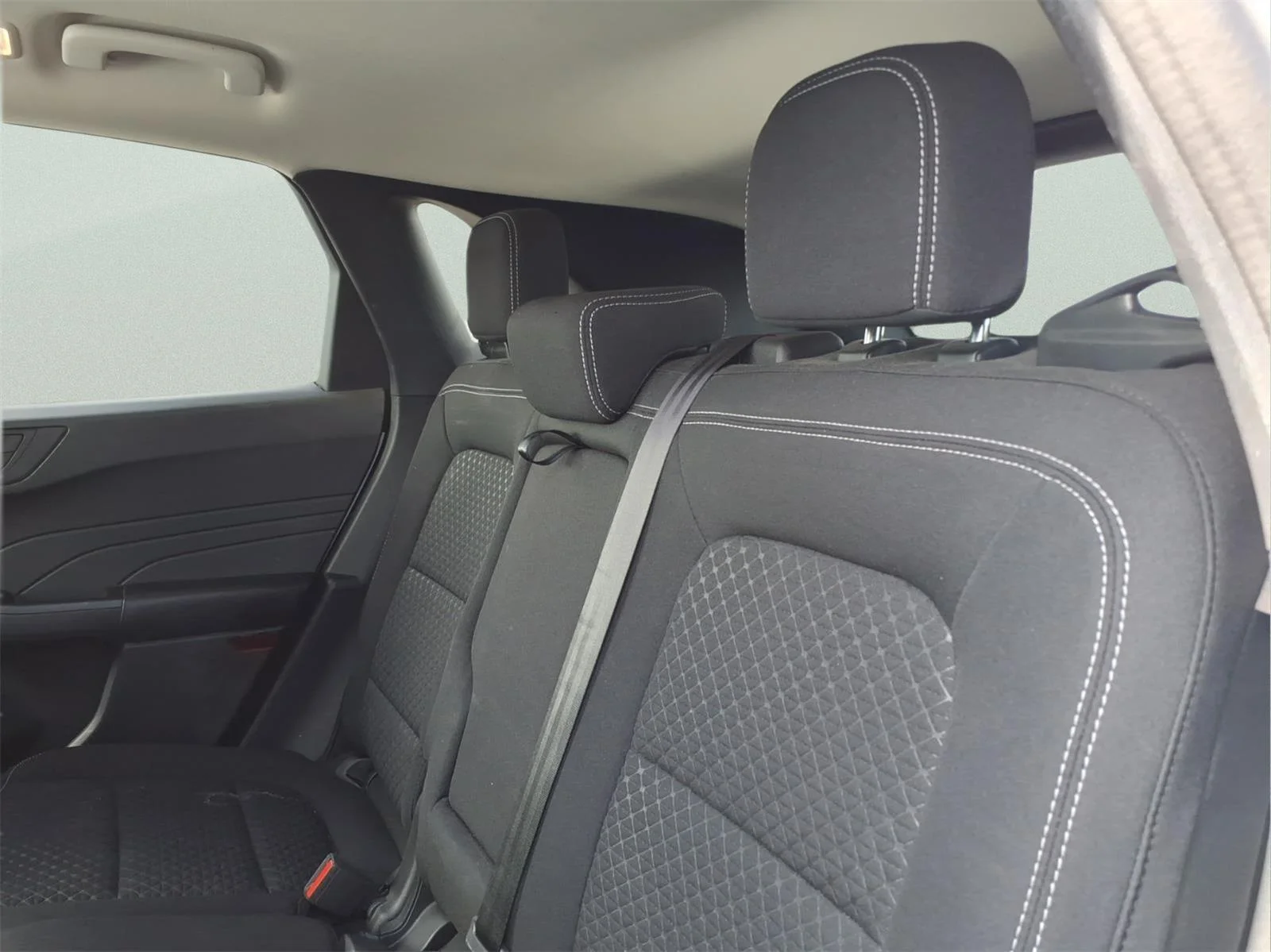 Used 2023 Oxford White Ford Active image 11