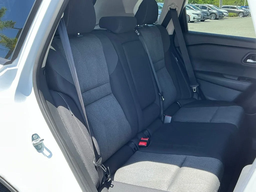 Used 2024 White Nissan SV image 20