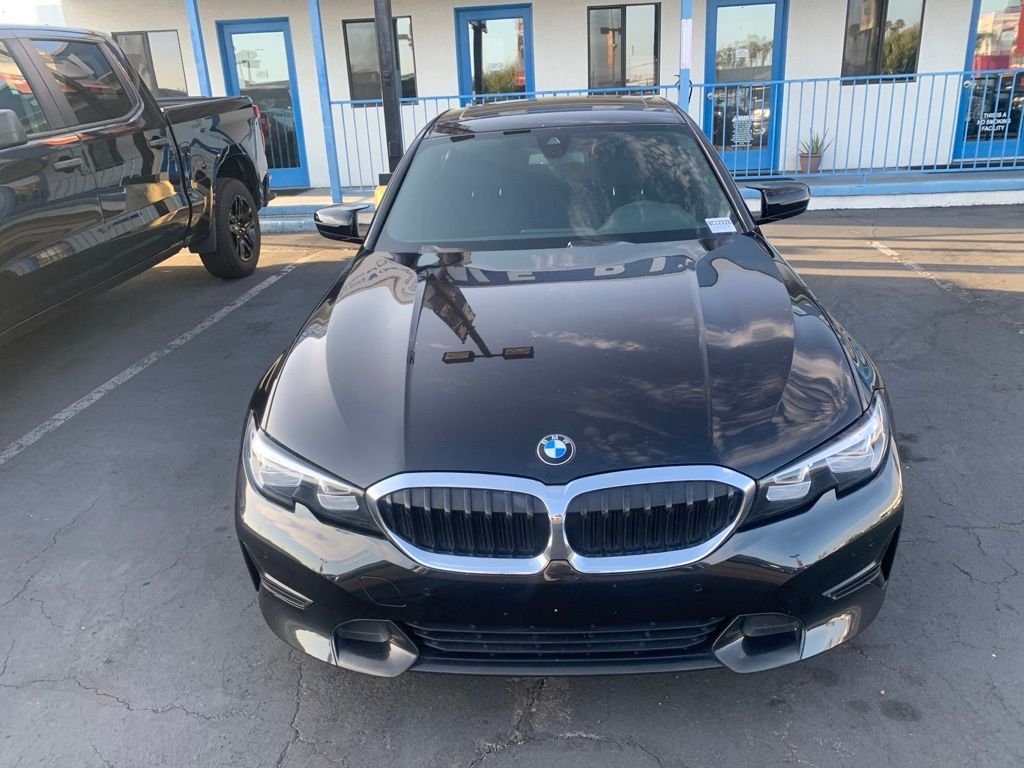 Used 2020 Black BMW 330i image 3