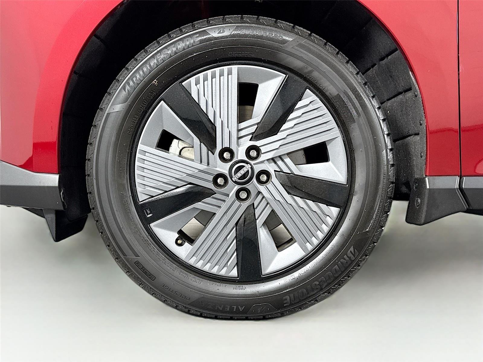 Used 2025 Scarlet Ember Tintcoat/Super Black Nissan SL image 46