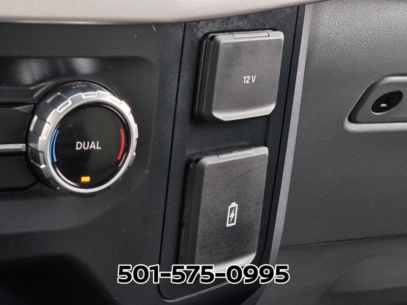 Used 2023 Oxford White FORD XLT 4WD SUPERCREW 5.5