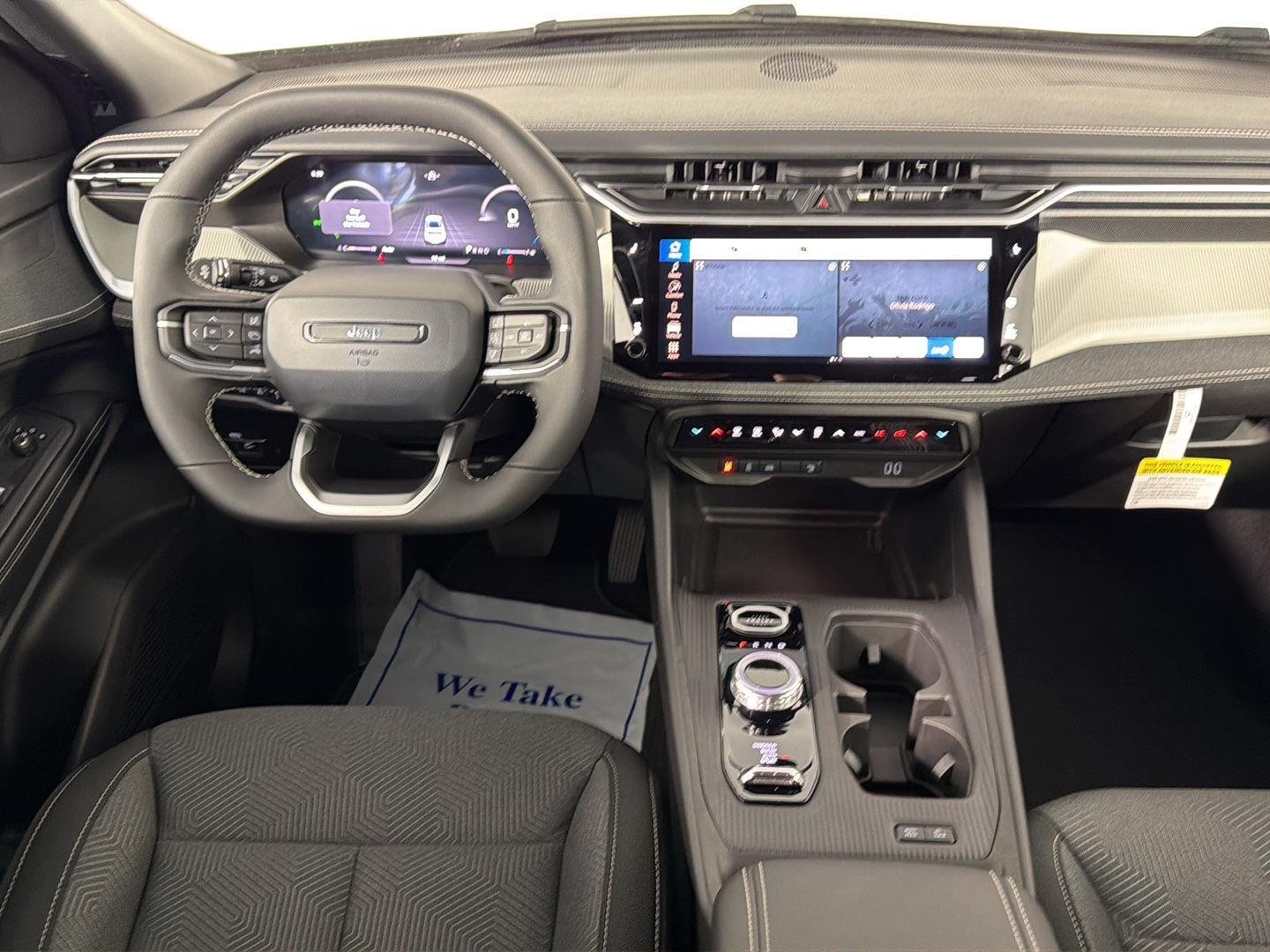 New 2026 Sting-Gray Clear-Coat Exterior Paint Jeep Laredo image 8