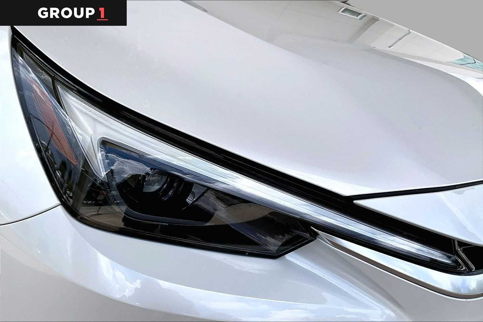 Certified Used 2026 Wind Chill Pearl Lexus Premium image 25