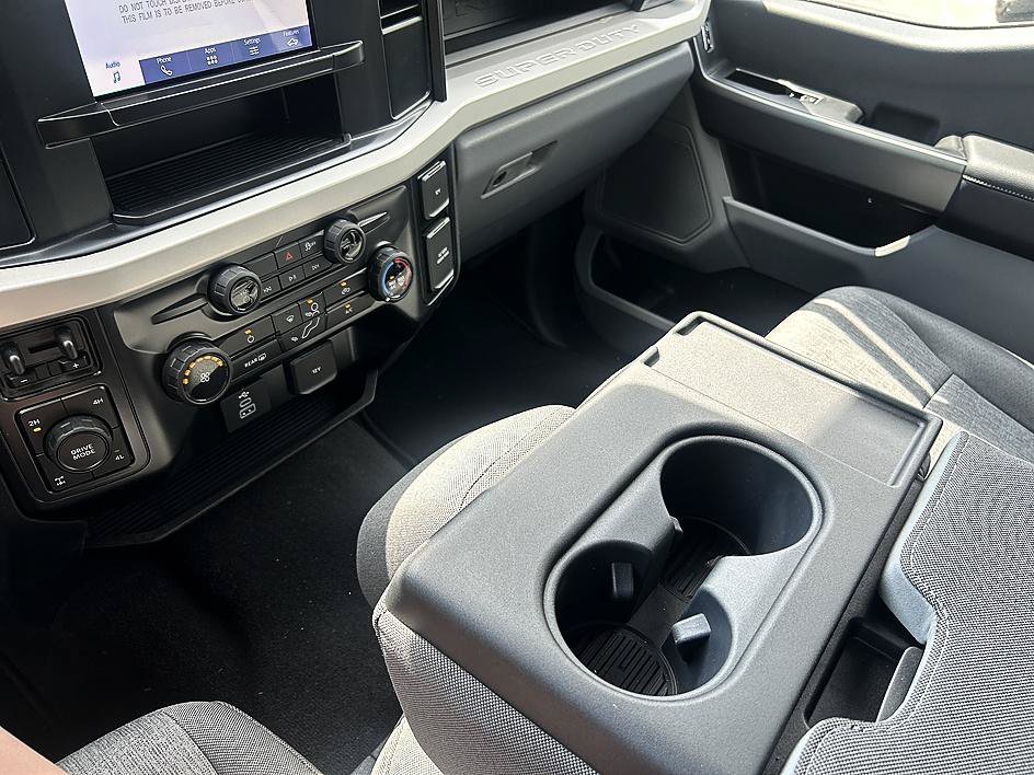 2026 Ford F-350 Super Duty XL - Photo 18