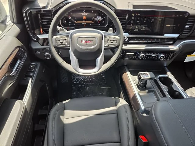 2026 GMC Sierra 1500 SLT - Photo 9