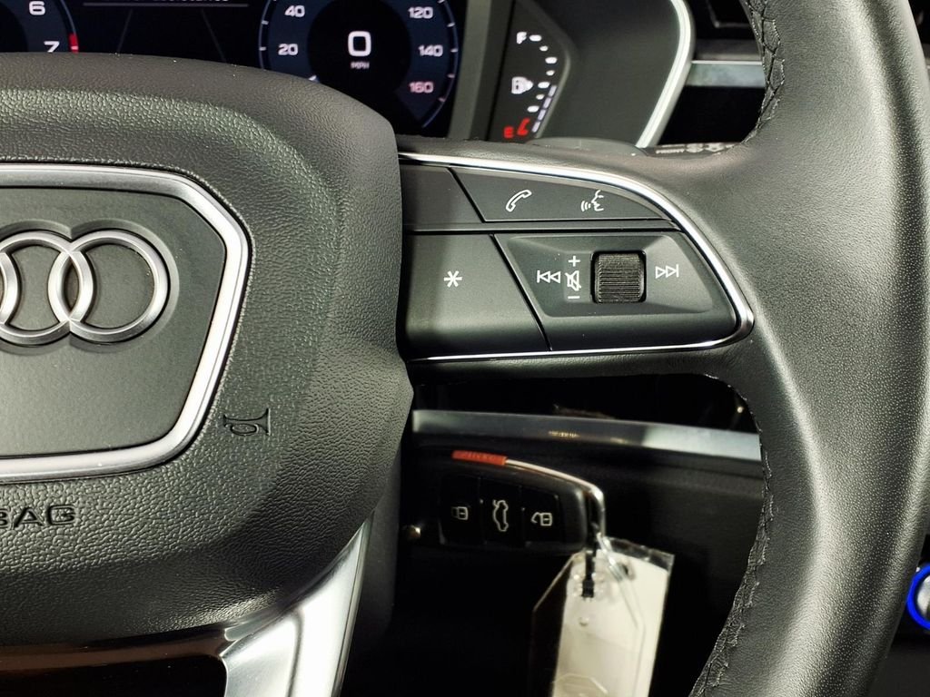 Used 2025  Audi Premium image 19