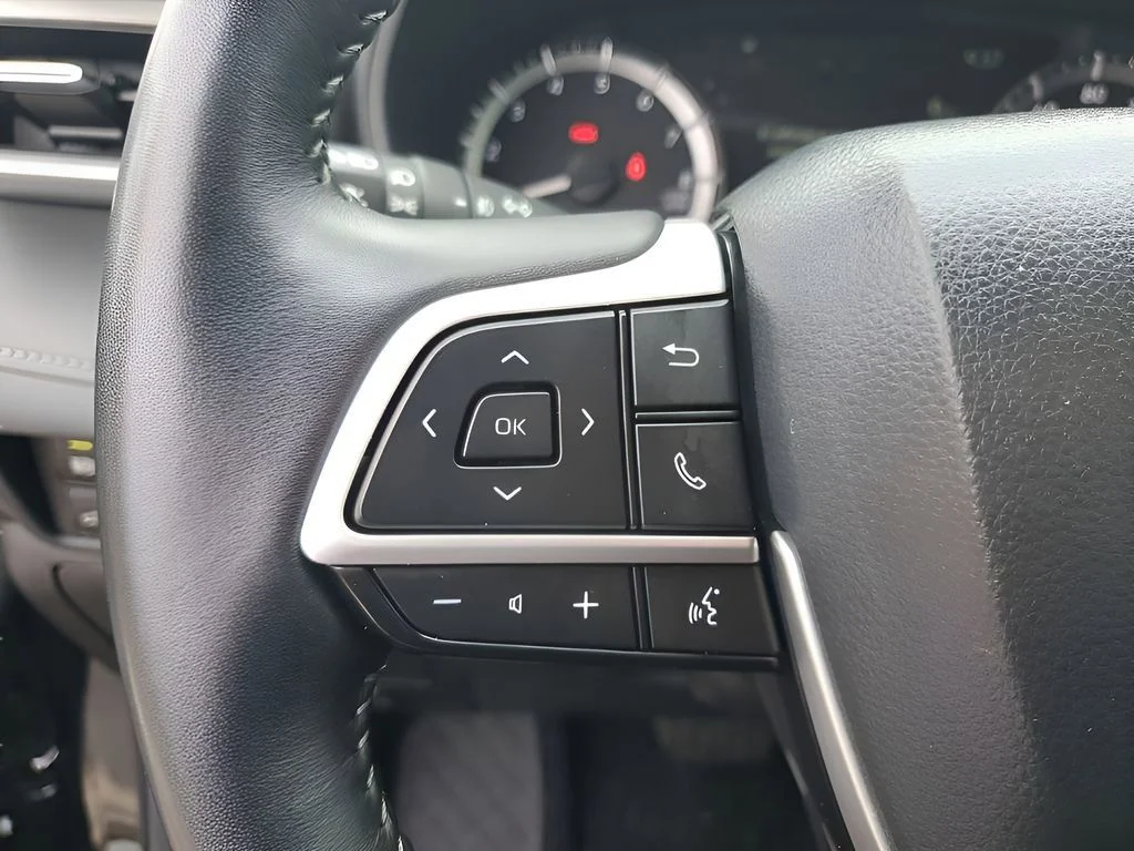 Used 2025 Black Toyota LE image 34