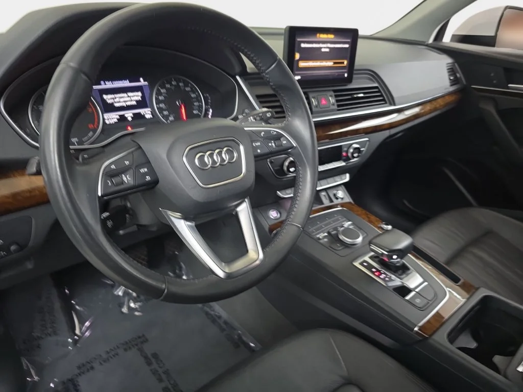 Used 2018  Audi 2.0T Premium image 19