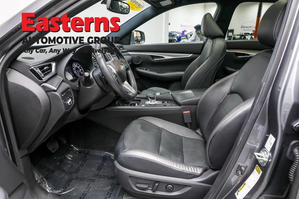 Used 2022 Gray INFINITI LUXE image 14