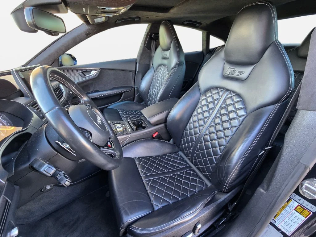 Used 2017 Blue Audi 4.0T Prestige image 19