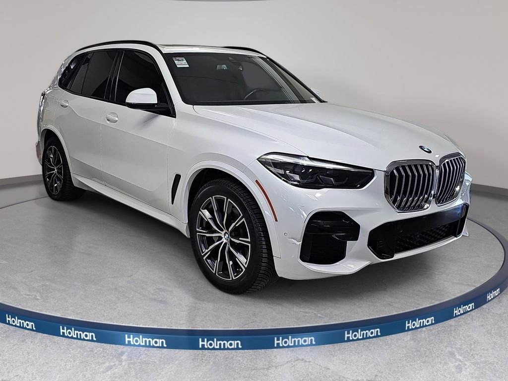 Used 2022 White BMW xDrive40i image 4