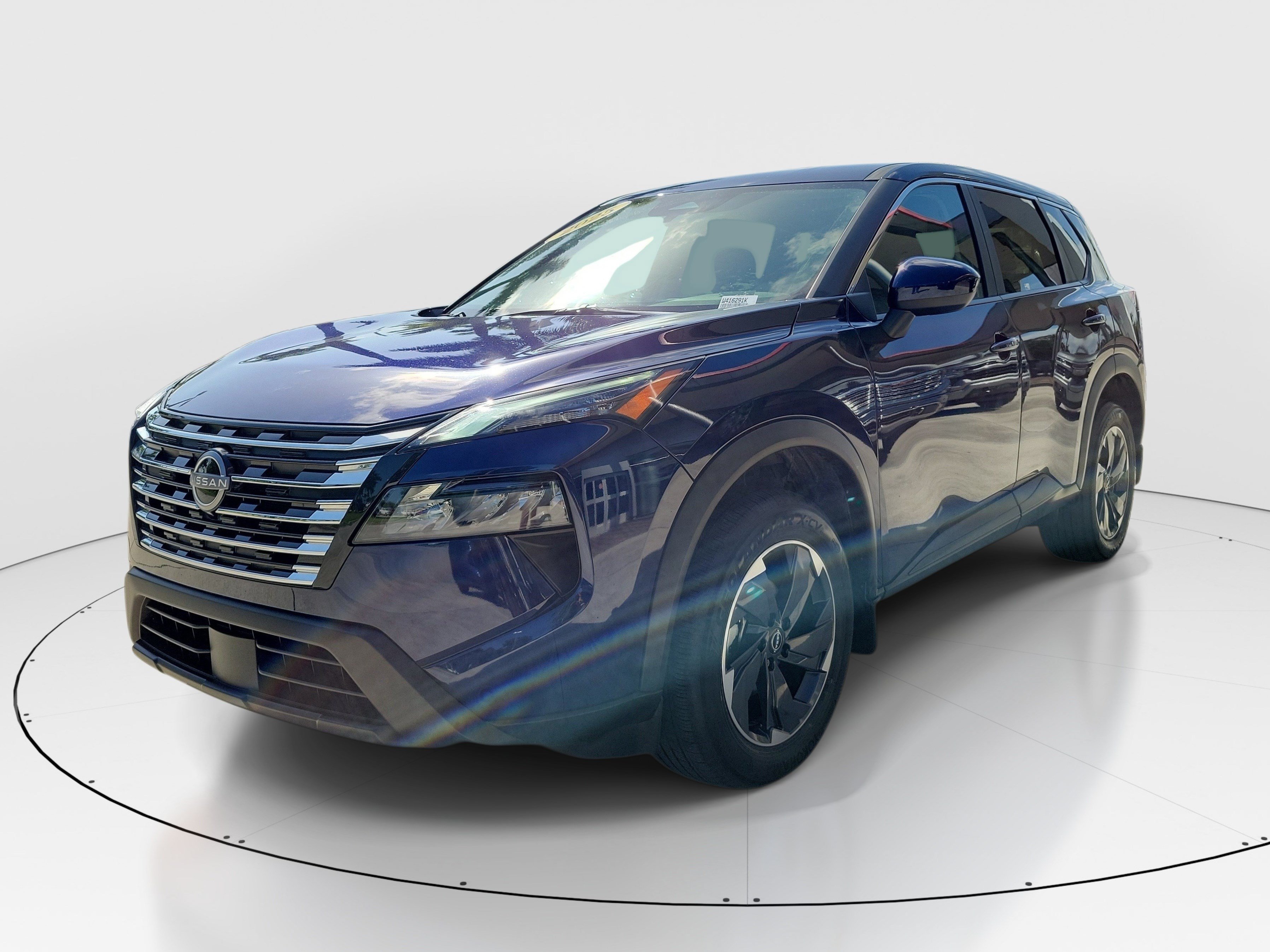 Used 2025 Deep Ocean Blue Pearl Nissan SV image 3