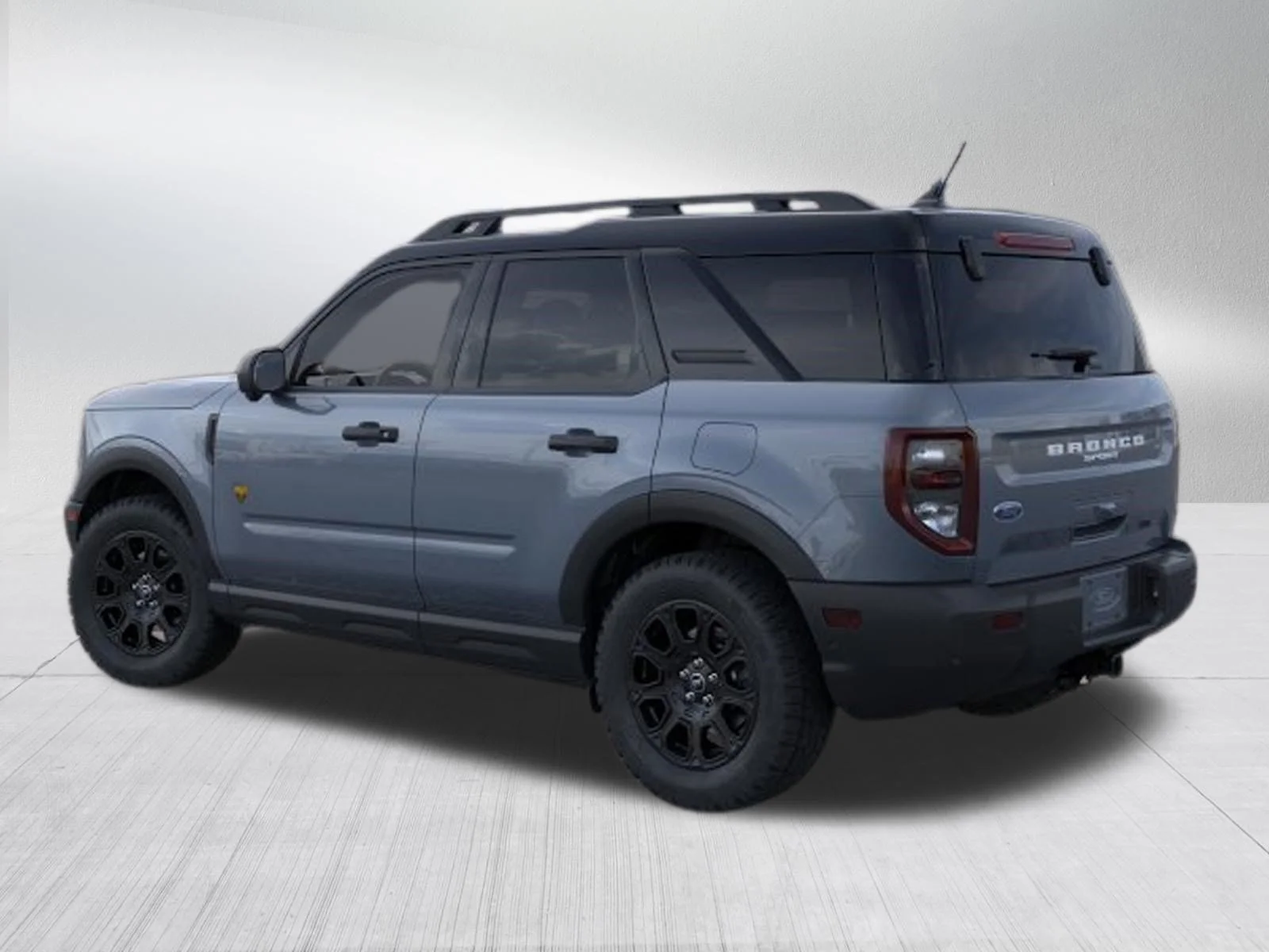 New 2026 Azure Gray Metallic Tri-Coat Ford Badlands® image 4