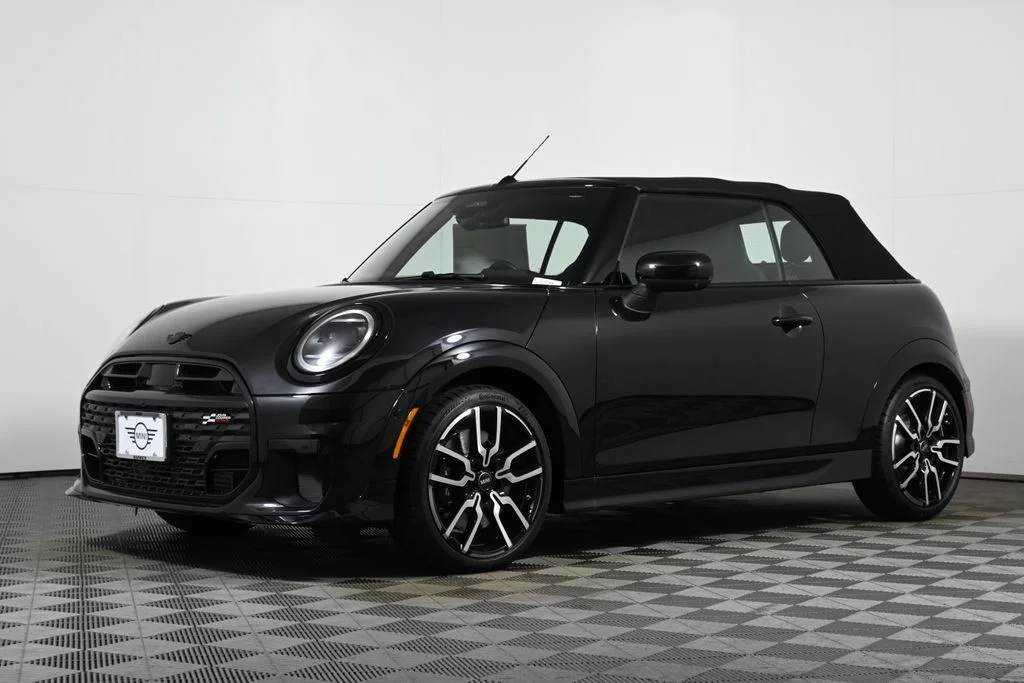 New 2026 Black MINI Cooper S image 4