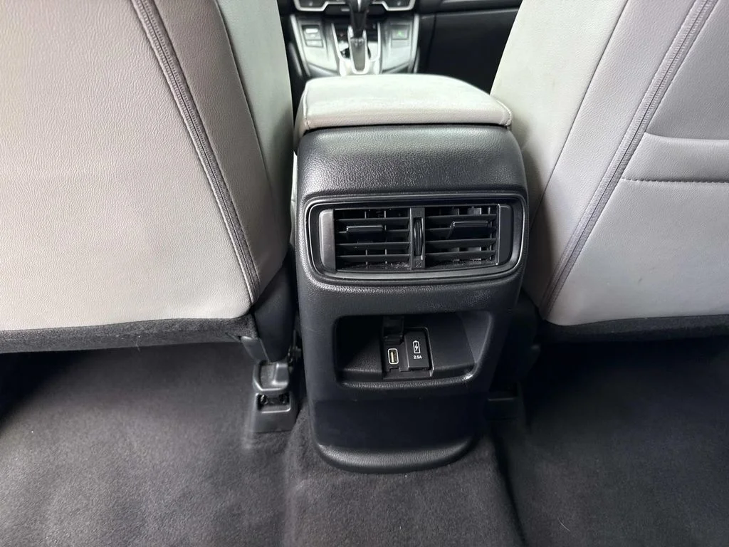 Used 2019  Honda EX-L image 19
