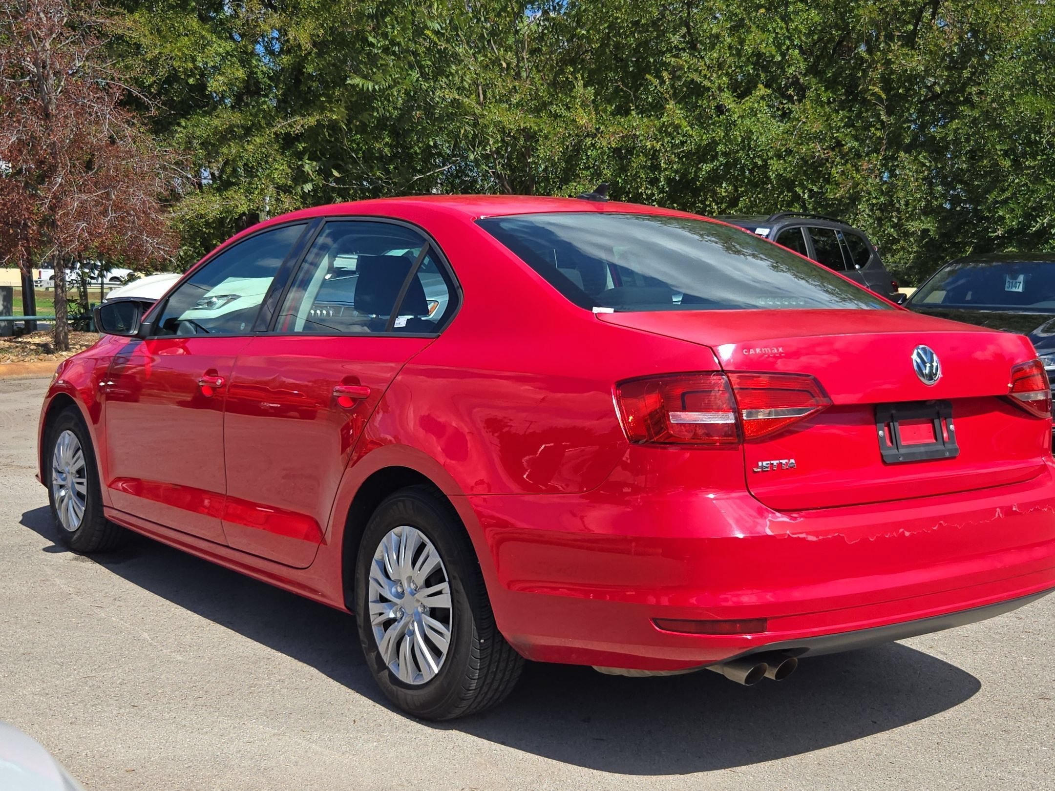 Used 2015  Volkswagen  image 5