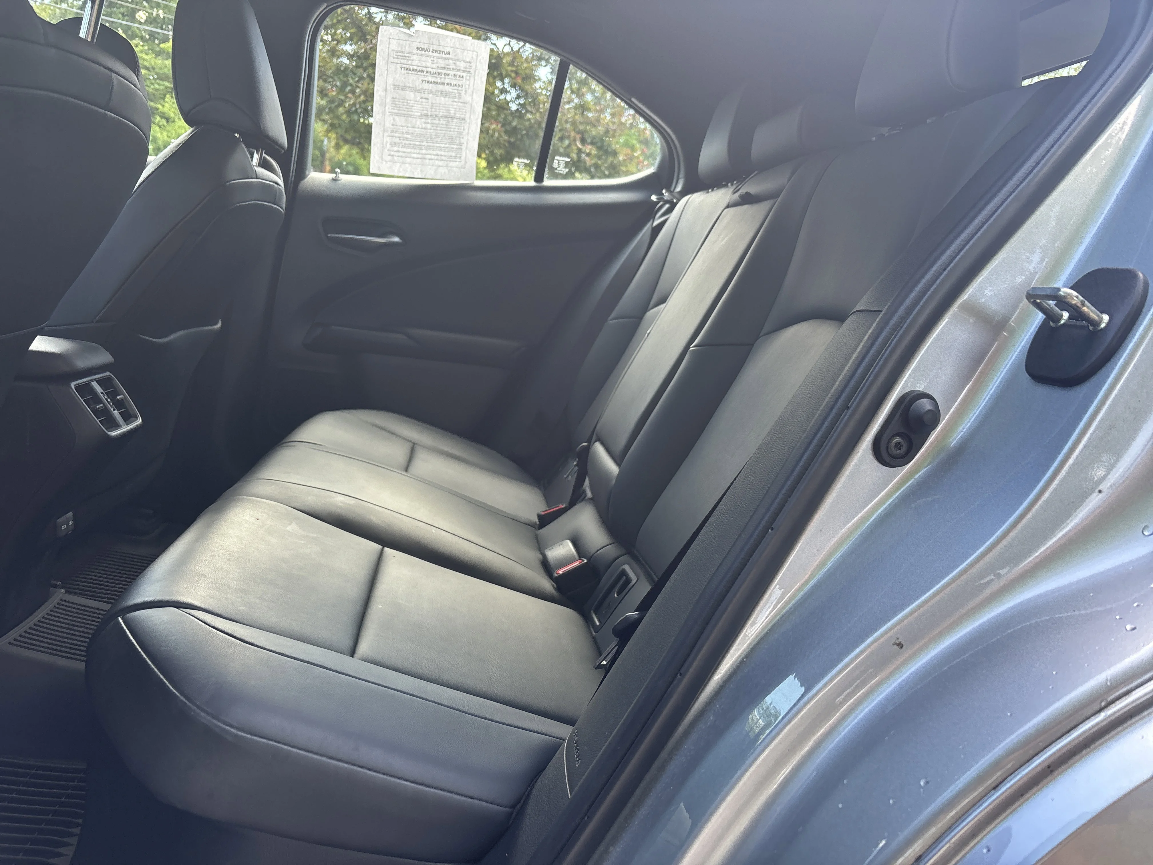 Used 2024 Iridium Lexus UX 250h Premium image 13