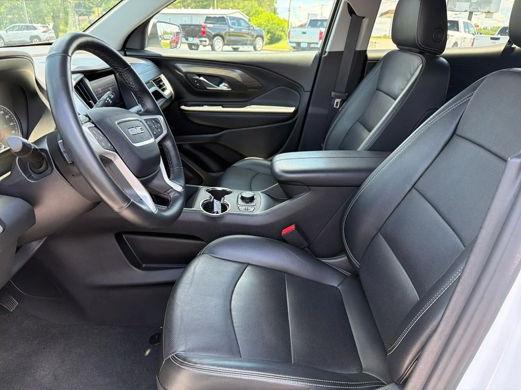 Certified Used 2024 White GMC SLT image 11