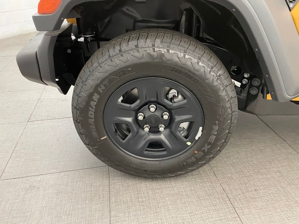 New 2026 Goldilocks Exterior Paint Jeep Sport image 8