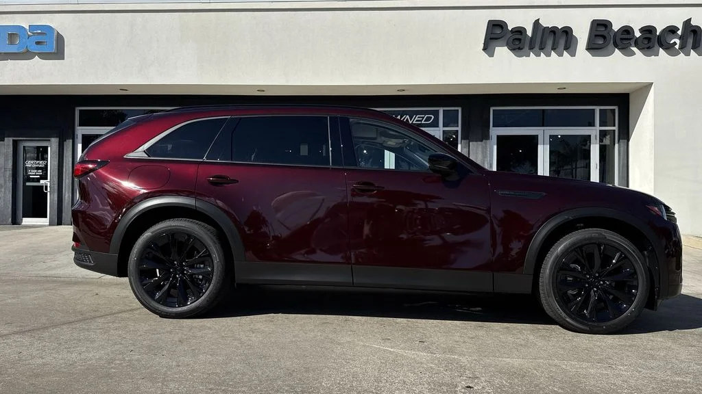 2026 Mazda CX-90 Premium Package - Photo 23