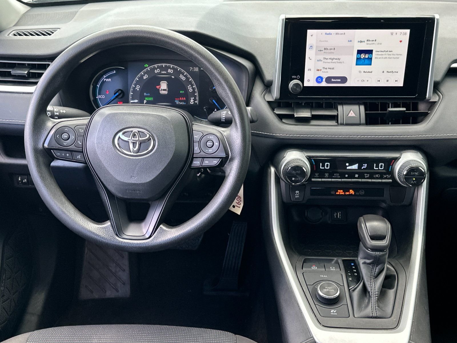 Used 2023 Ice Toyota LE image 13