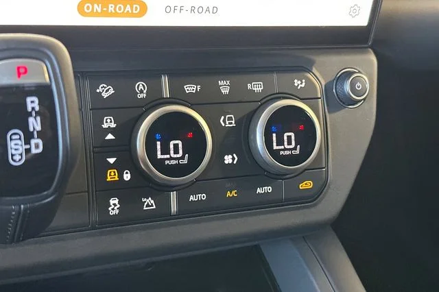 New 2026 Borasco Grey Land Rover X-Dynamic SE image 20