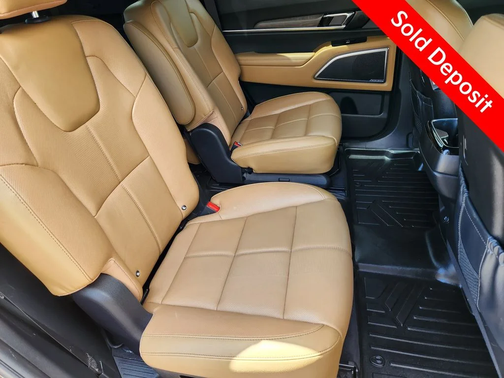 Certified Used 2022 Green Kia SX image 18