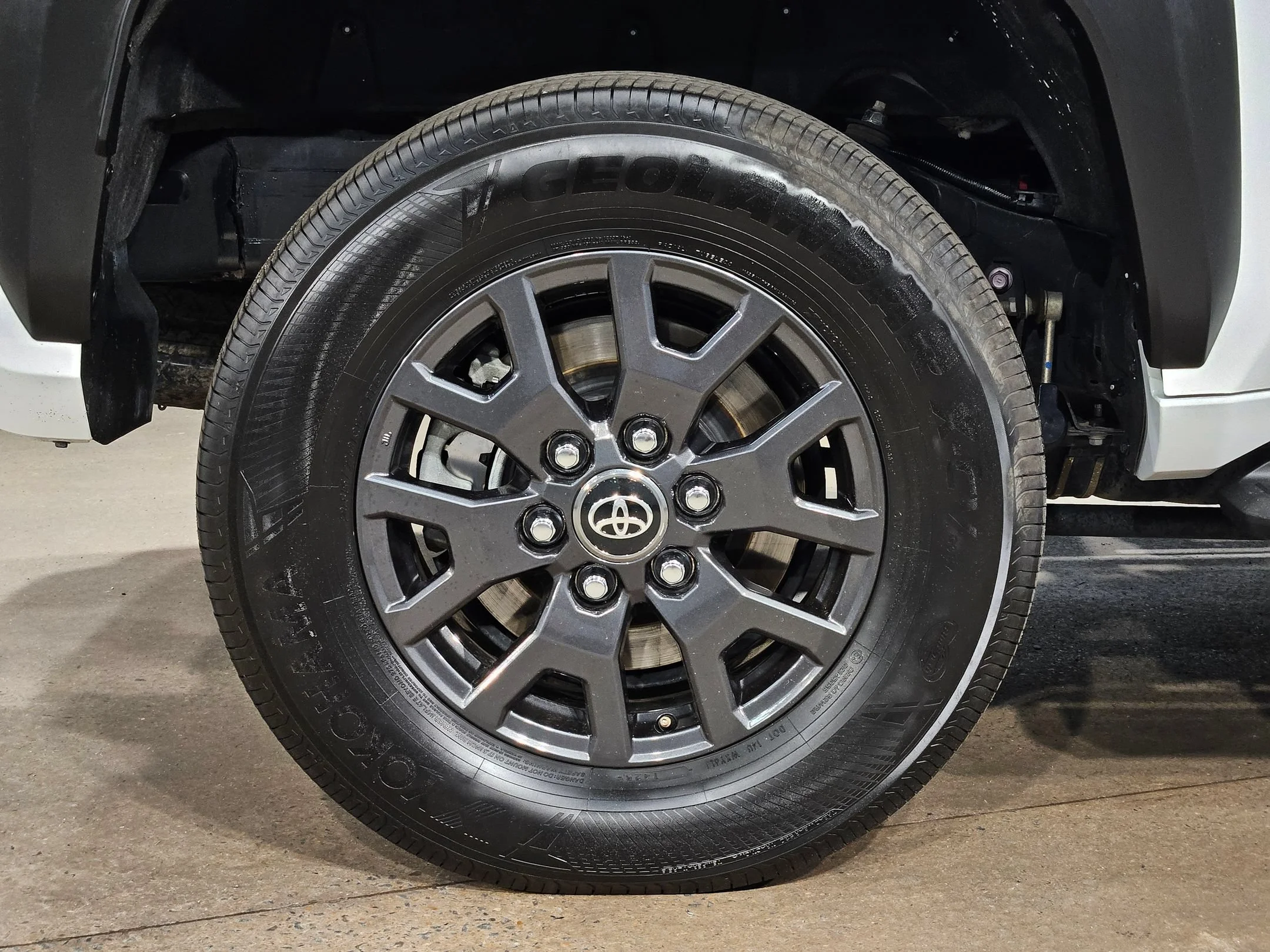 Certified Used 2025 Ice Cap Toyota SR5 image 17